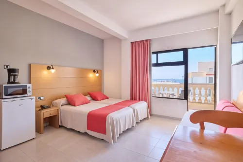 Apartamentos Isla Del Sol Hôtels à : Can Pastilla