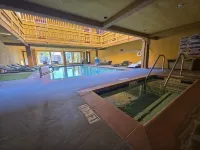 The Aqua Pacific Hotel - Bathtub