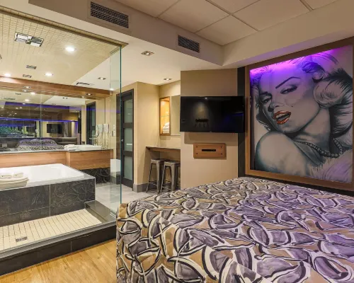 Hotel le Chablis Cadillac Hotels near Radisson Metro Station