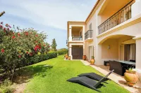 Pestana Carvoeiro Golfe - Al Hotels in Estombar