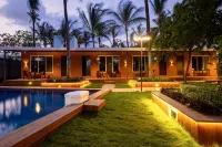 Coco Bliss by Mauli Stays - Pools