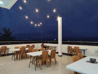 DJ Hotel - 朝食