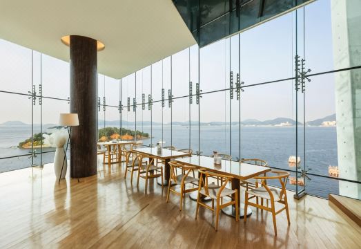 히든베이호텔 수영장 이미지