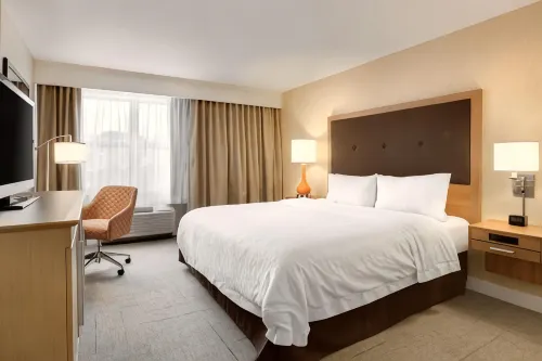 Hampton Inn & Suites Cleveland/Independence Hotels in Independence