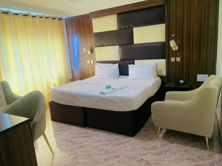 Vienna International Hotel Отели в г. Асаба