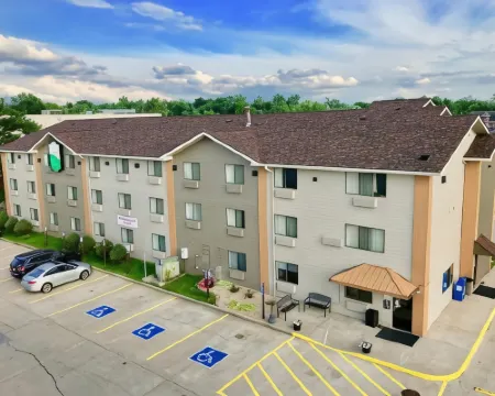 エコノ ロッジ クインシー クインシーのホテル