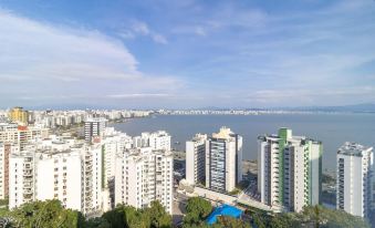 Relaxing and Complete Stay in a Building With Pool VPD