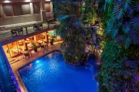 Grand Hotel Guayaquil, Ascend Hotel Collection - Pools