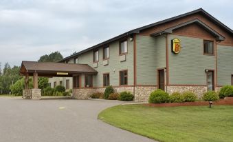 Super 8 by Wyndham Baxter/Brainerd Area
