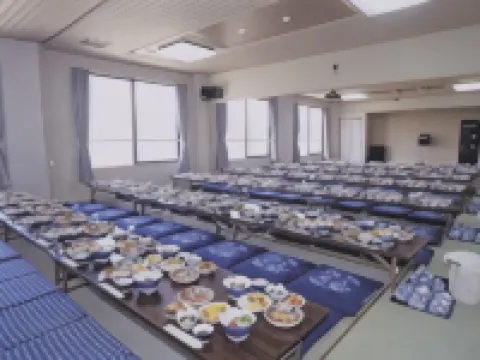 Sazanami โรงแรมในนิชิโอะ