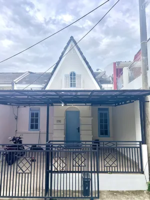 Sakala Lite Industrial Near Taman Budaya Sentul City Hotels in Sumur Batu