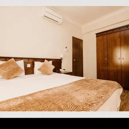 Sammy's Hotel