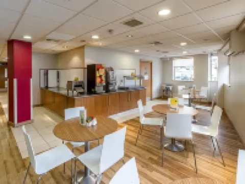 Redwings Lodge Wolverhampton Central Hotels in Wolverhampton