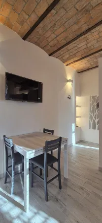 R&B Home The right place close by the eternal city and the seaside Отели рядом с Аэропорт Фьюмичино