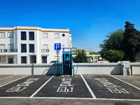 Ibis Évora - parking