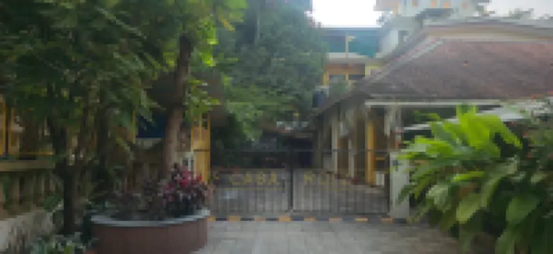 Casa Roiz Guest House