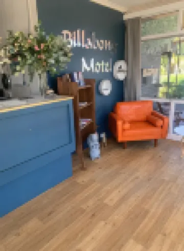 Billabong Motel