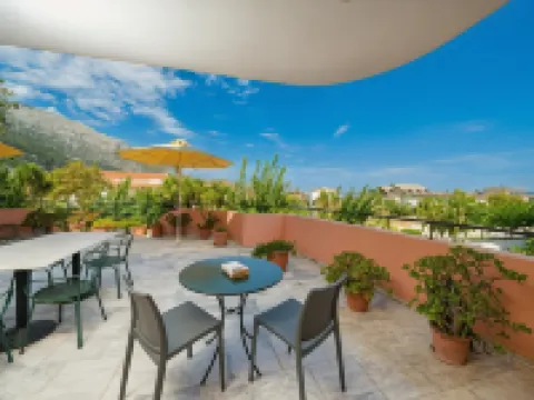 Odysseus Palace Hotels in Elios Proni
