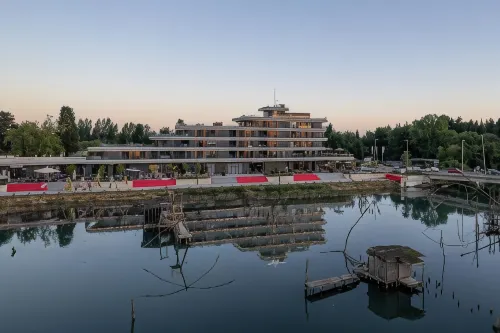 Dulamerovic Hotel - 2-Star