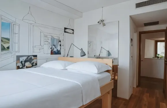 奧斯特羅貝洛阿西西貝瓦尼亞酒店