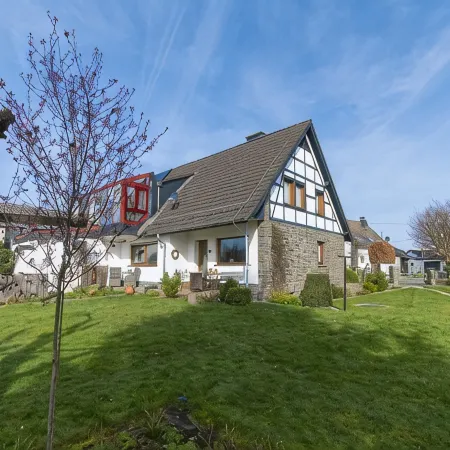 Holiday home Siebenstein near the Rursees and the beach Eschauel