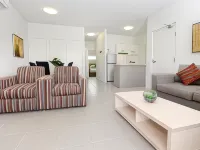 Oaks Middlemount Suites Hotels in Middlemount
