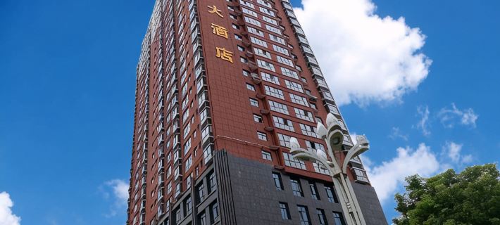 Dongxing Hotel Hotel di Pingli County