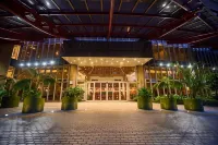 Monomotapa Hotels in 