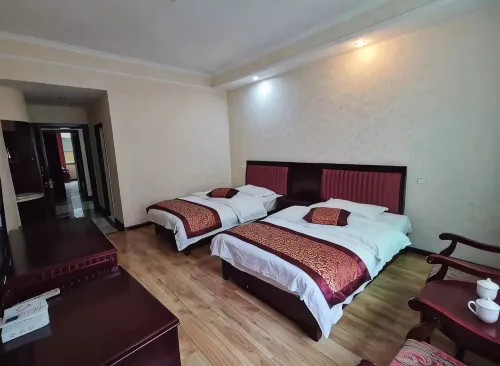 Emeishan Longteng Homestay