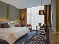 Downtown Rotana Hotel dekat Mall Moda