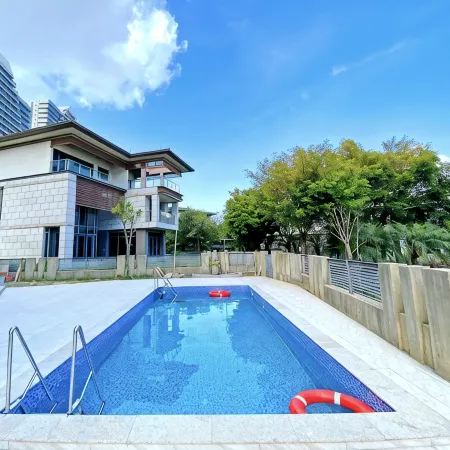 Meixi Seaside Holiday Villa (Hailing Island Poly Shili Yintan Branch)