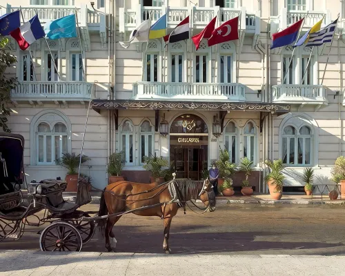 Steigenberger Cecil Hotel Hotel berhampiran Stesen Misr