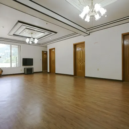 Cheorwon Maebongsanjang Pension