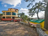 Circle Pension in Daebu Island Hotels in der Nähe von Golfplatz Island CC