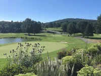 Our Quechee Escape: Spacious 5 - bedroom home in breathtaking central Vermont 퀴치 호텔