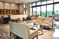 Golden W Hotel