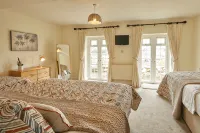 Host & Stay | Harbour View House - Villas