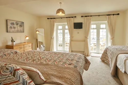 Host & Stay | Harbour View House - Villas