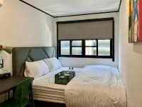 Hybrit box - Hostels