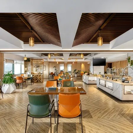 Runxing Huangting Hotel