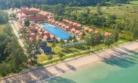 Le Menara North Khao Lak Resort - Infinity Pools