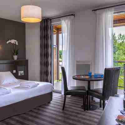 Domaine De Cicé-Blossac Rooms