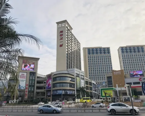 Zhuhai Low-key LOFT Suite Apartment (Huafa Shangdu Haiyin Youyicheng Branch) من الخارج Photos
