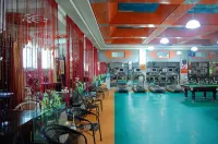 Xin Aolong Hotel (Kuangxiangzi Food Street Affiliated Hospital) - Gym