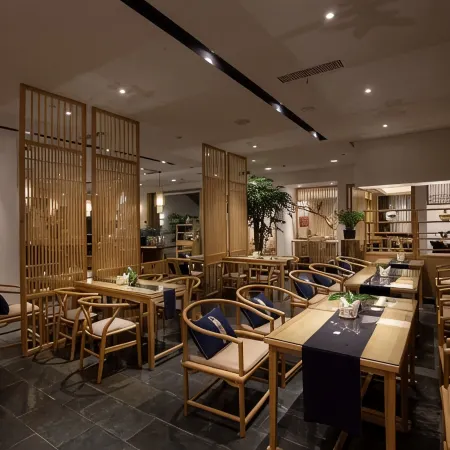 Puer Jiusi Suyuan Hotel