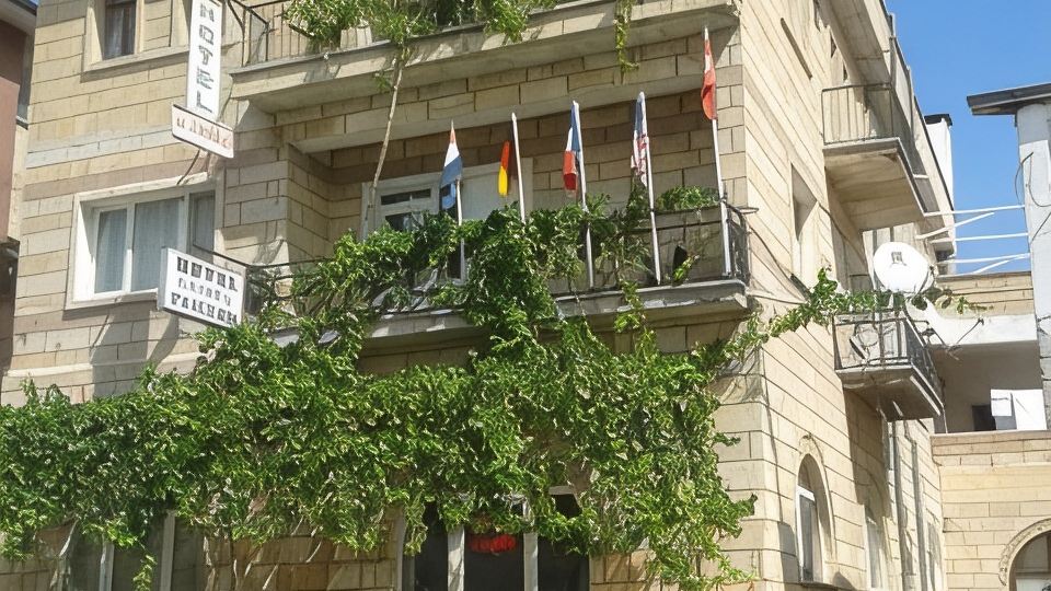 Gumus Hotel