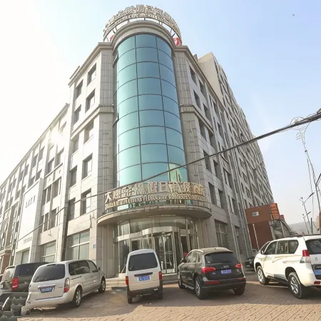 Jinqiao Holiday Business Hotel