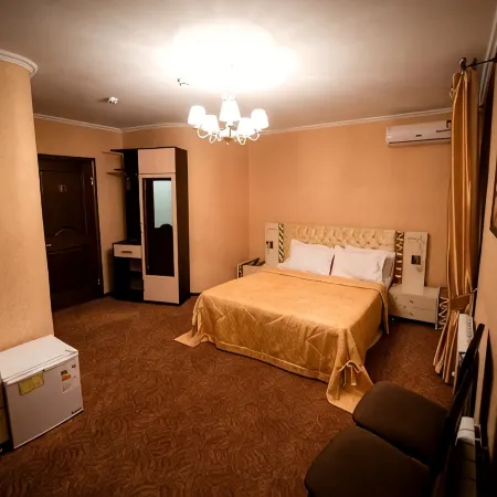 Kolizey Hotel