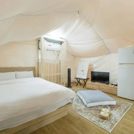 Cheongdo Shinnanda Aegyeon Glamping