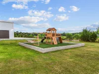 Waterfront 5 Acre Barndominium